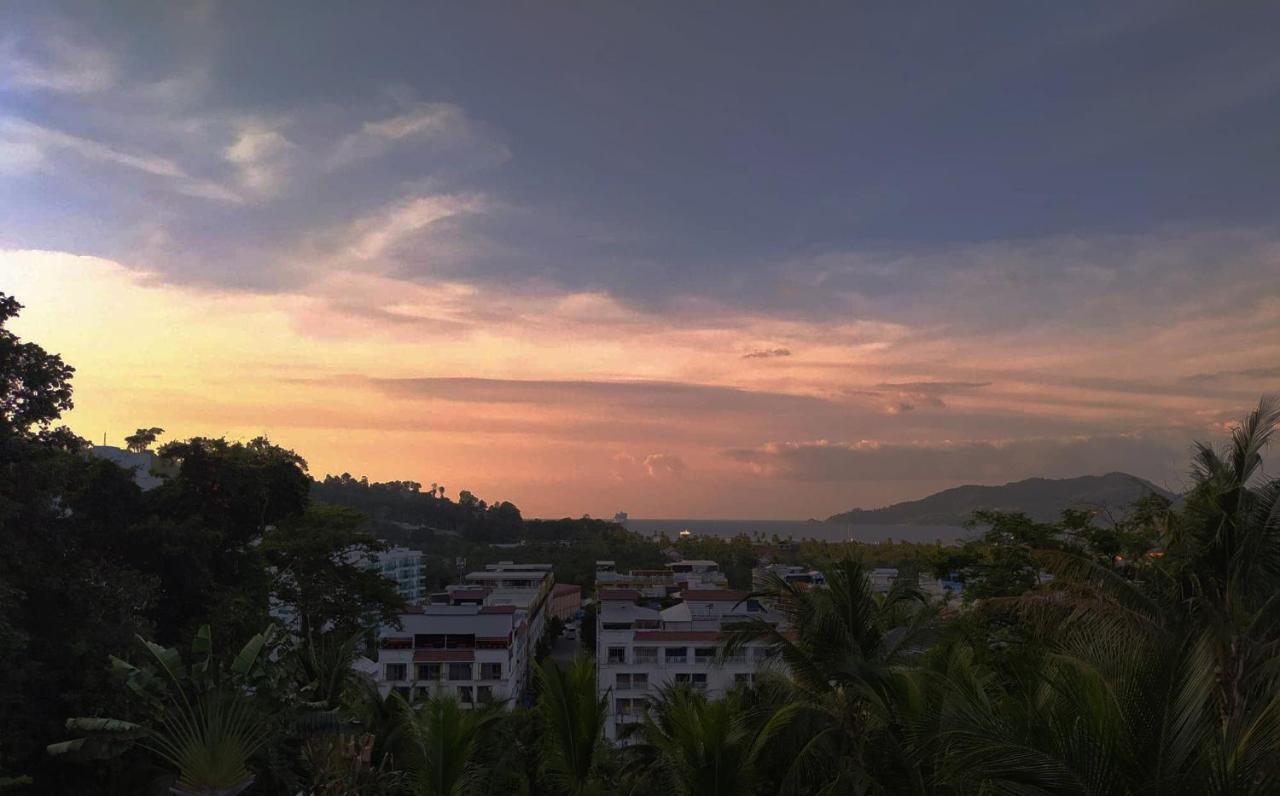 Sea Hills Resort Patong Ngoại thất bức ảnh